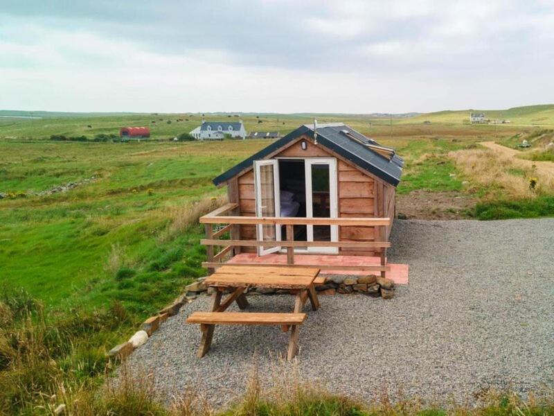 North Uist Lodges Tigharry Екстер'єр фото
